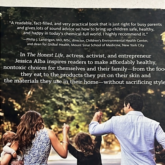 Jessica Alba The Honest Life: Living naturally and true to you, used book - Picture 3 of 13